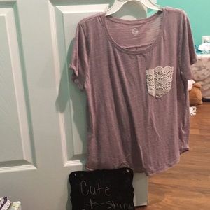 short sleeved t-shirt